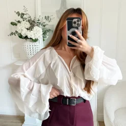 BLOUSE VOLANTS BEIGE MADELEINE