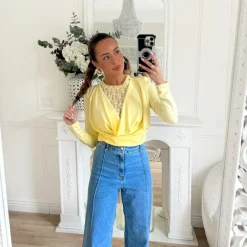 BODY JAUNE COL BÉNITIER DENTELLE