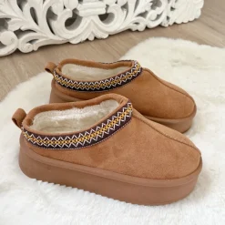 CHAUSSONS AVEC PLATEFORME