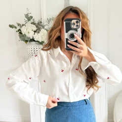 CHEMISE BLANCHE MOTIFS CERISES