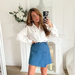 CHEMISE BLANCHE MOTIFS CERISES