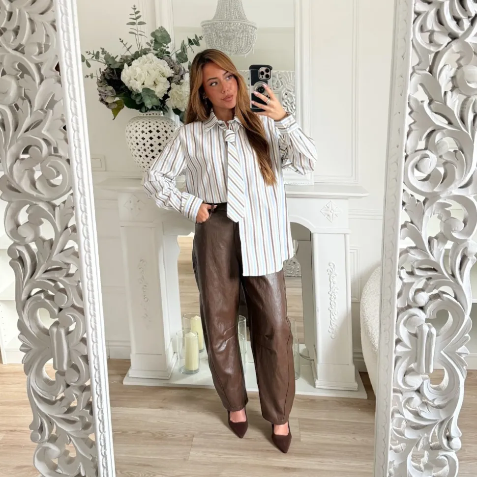 CHEMISE RAYURES AVEC CRAVATE