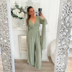 COMBINAISON VERT SAUGE MANCHES CAPE