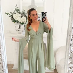 COMBINAISON VERT SAUGE MANCHES CAPE