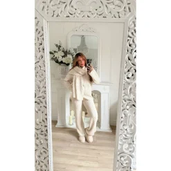 ENSEMBLE PANTALON PULL ET ÉCHARPE BEIGE EMMA