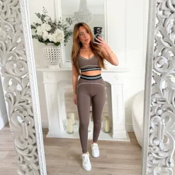 ENSEMBLE SPORTSWEAR BRASSIÈRE ET LEGGING CHOCO