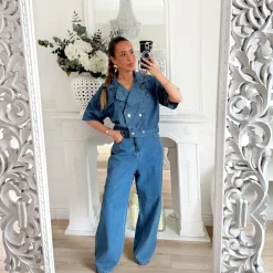 ENSEMBLE VESTE ET PANTALON EN JEAN