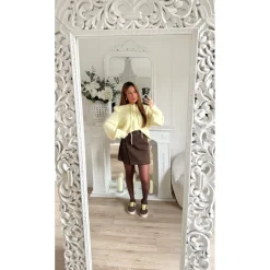 GILET JAUNE BEURRE COL VOLANTS JOHANNE