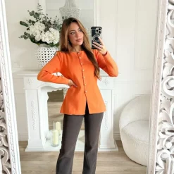 GILET ORANGE BOUTONS DORÉS EVELYNE