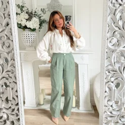 JEAN COUPE CAROTTE KAKI CLAIR LAURENCE