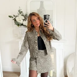 JUPE SHORT EN JEAN LÉOPARD