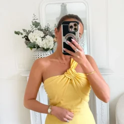 LONGUE ROBE JAUNE EN LIN