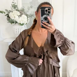 LONGUE ROBE SATIN AMPLE CHOCO