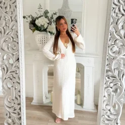 LONGUE ROBE TEXTURÉE BEIGE BIJOU SOLEIL DORÉ