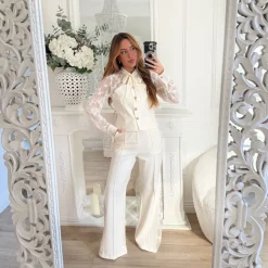 PANTALON TAILLEUR BEIGE DENTELLE