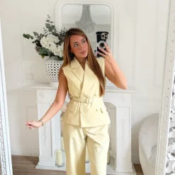 PANTALON TAILLEUR JAUNE BEURRE