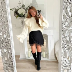 PULL BEIGE VOLANTS MANCHES