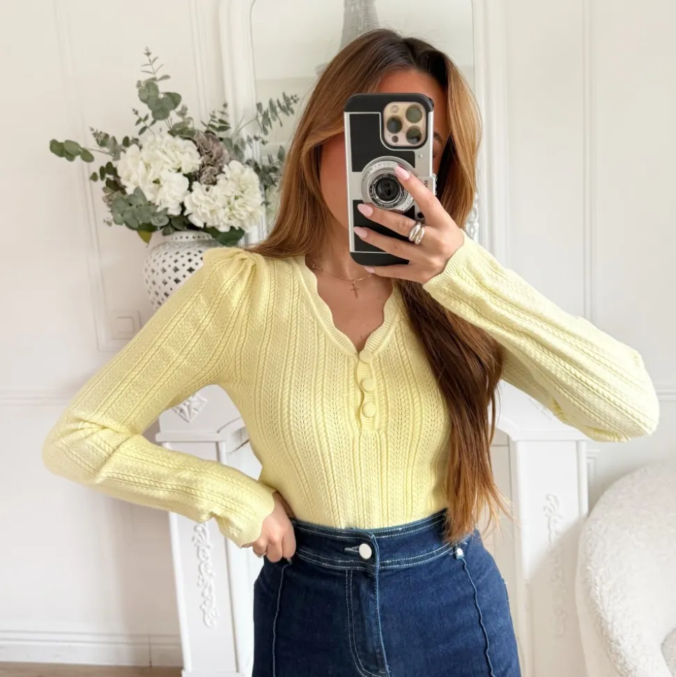 PULL JAUNE COUP DE COEUR