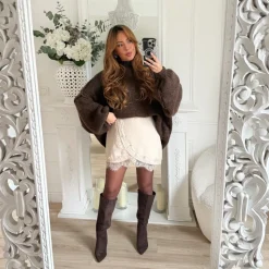 PULL MOHAIR CHOCO EVELYNE