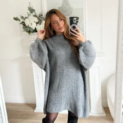 ROBE PULL MOHAIR GRISE