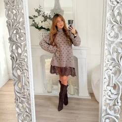 ROBE PULL TAUPE MOTIFS CŒURS ANDRÉA