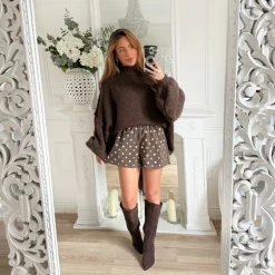 SHORT DAIM CHOCO CLOUTÉ LORETTE